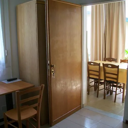 Apartment Casette In Riva Al Mare Ale E Manu Latte
